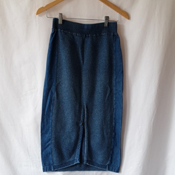 Blue Willi's Skirt & Sweater - Picture 6 of 8